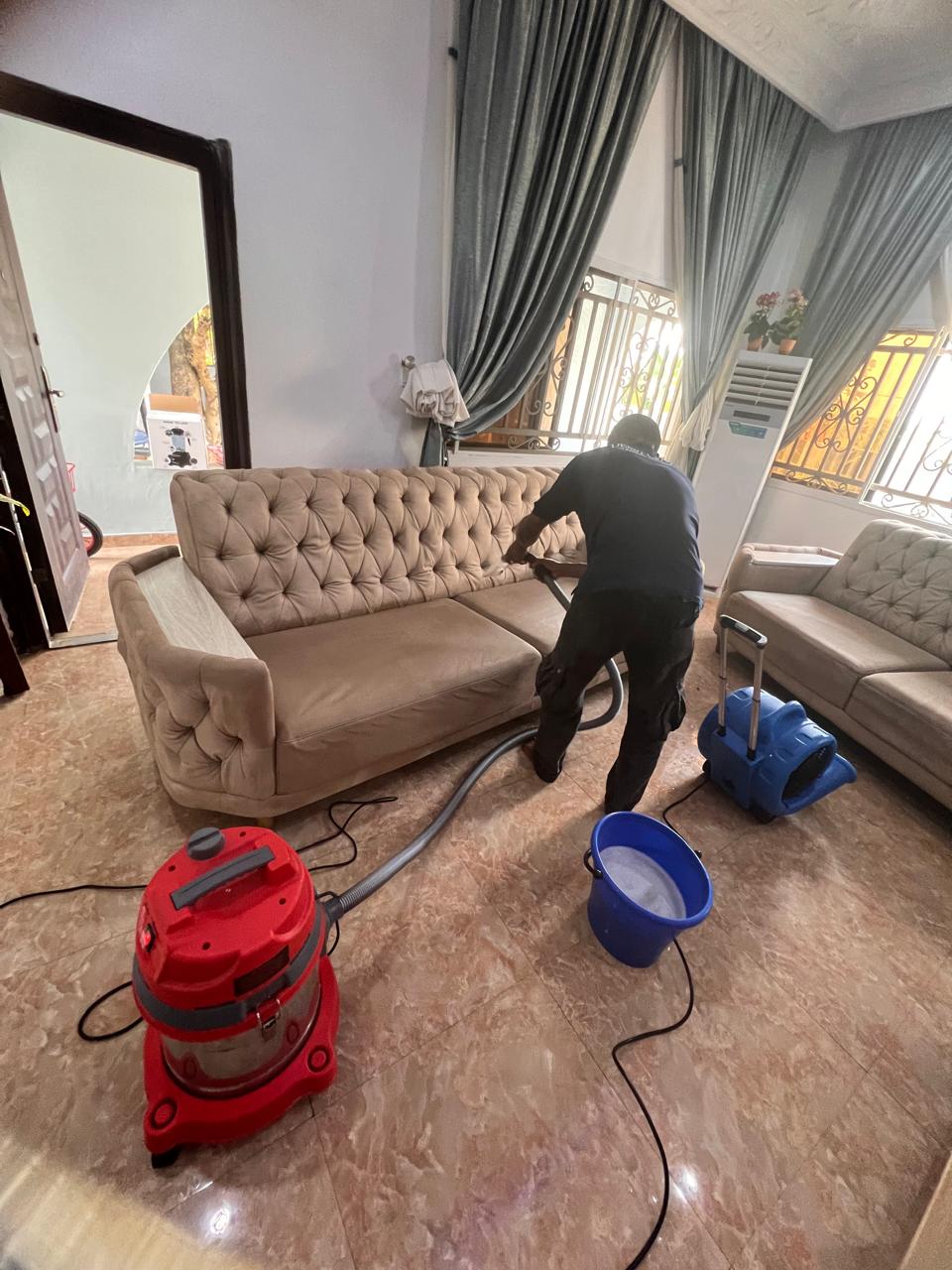 Upholstery sofa cleaning