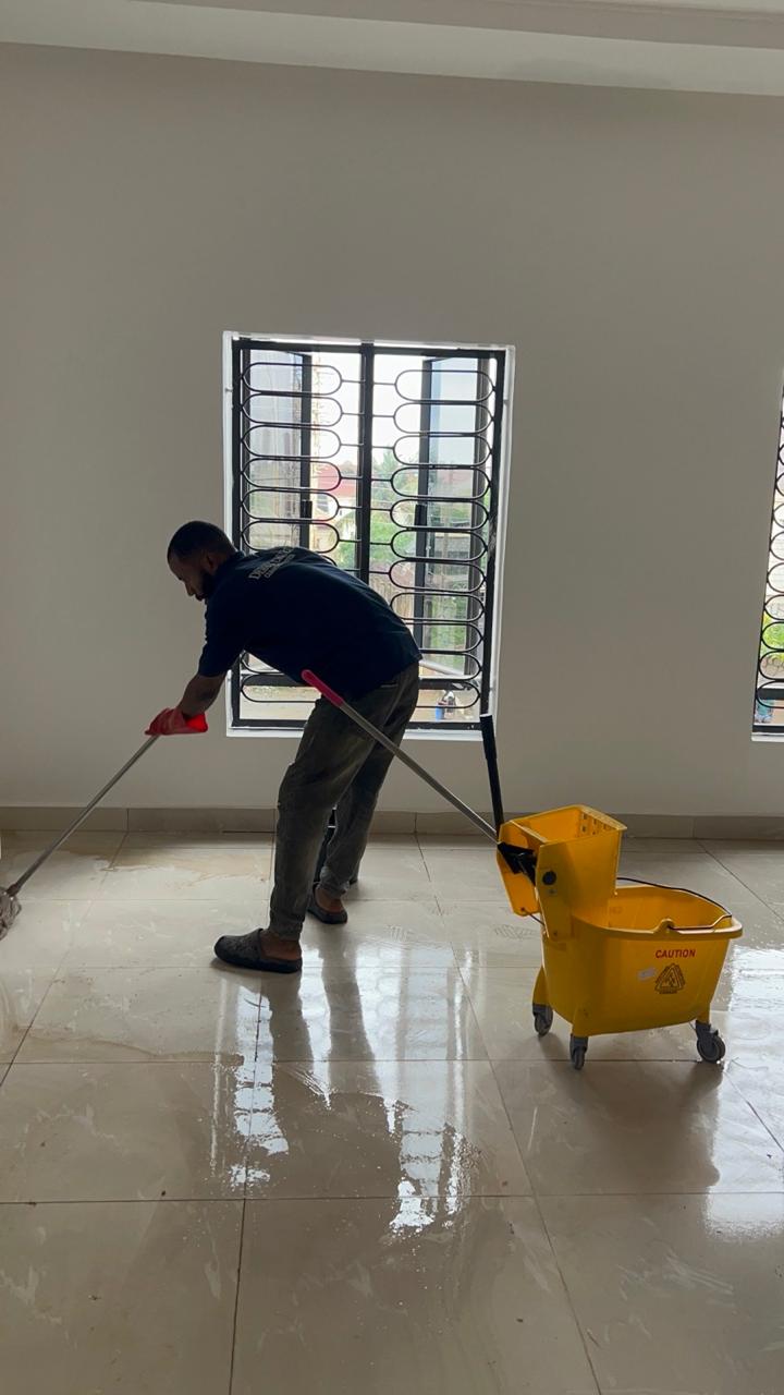 Bedroom cleaning
