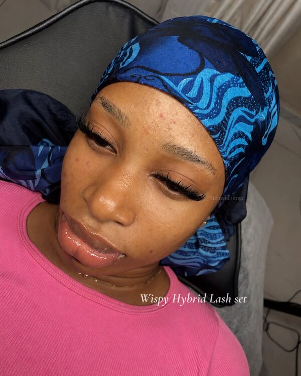 Wispy Hybrid Lash Set